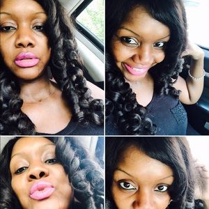 Meet your Posher, Melissa Insta @miissliss🛍